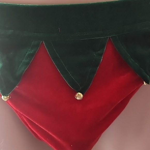 Sexy Elf Bikini - Picture 2 of 5